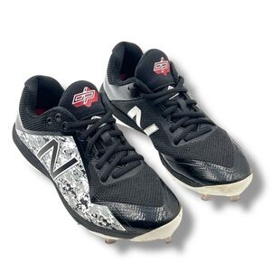 New Balance Black Camo Metal Baseball Cleats Boys Youth Size 7 Athletic Shoes